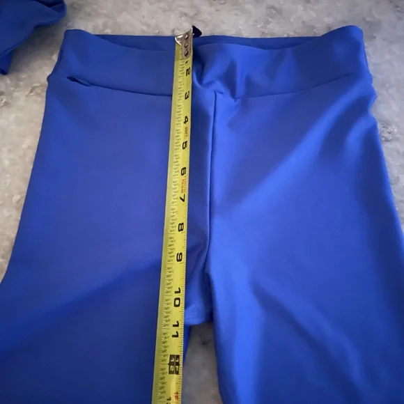 Alo Yoga Airlift Set - Picture 9 of 15